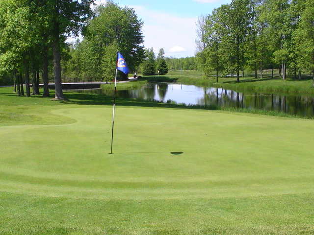 Smiths Falls Golf & Country Club - photo 2
