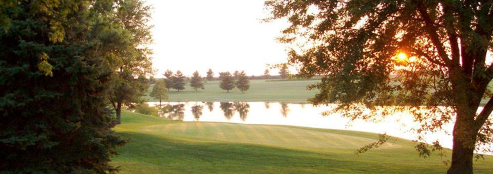 Wolves Crossing Golf Course - photo 3