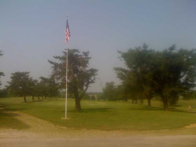 Hilltop Golf Course - photo 1