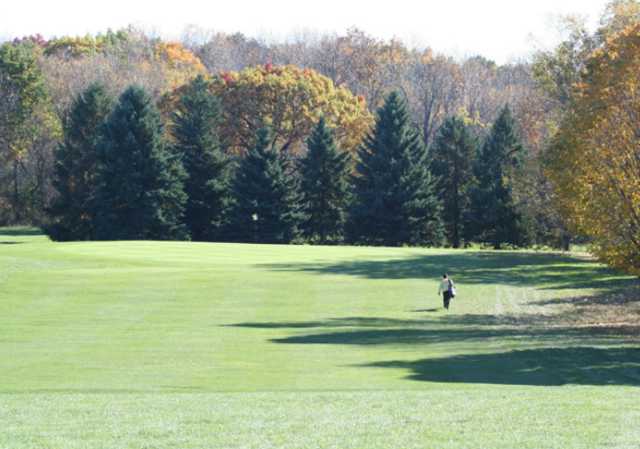 Warnimont Par-3 Golf Course - photo 2
