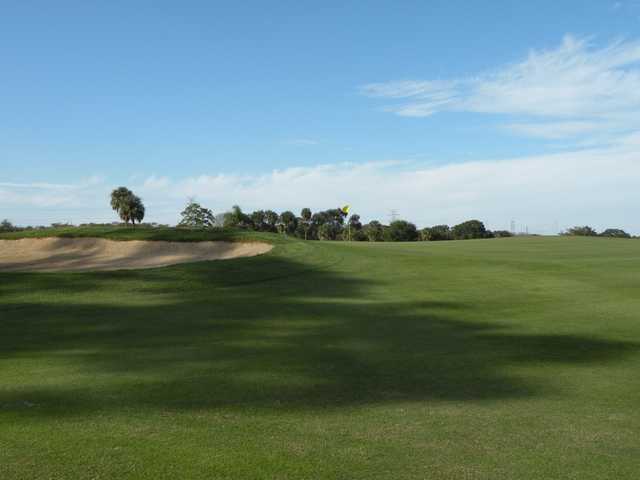 East Bay Golf Club - photo 2