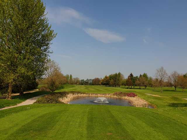 Black Bush Golf Club - photo 2