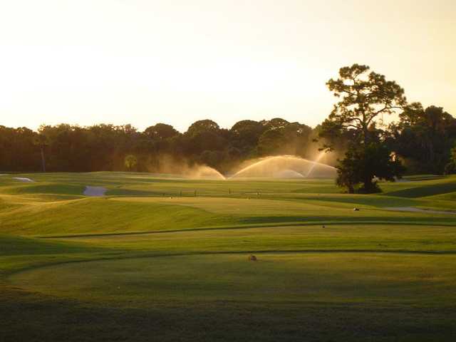 Pelican Pointe Golf & Country Club - photo 3