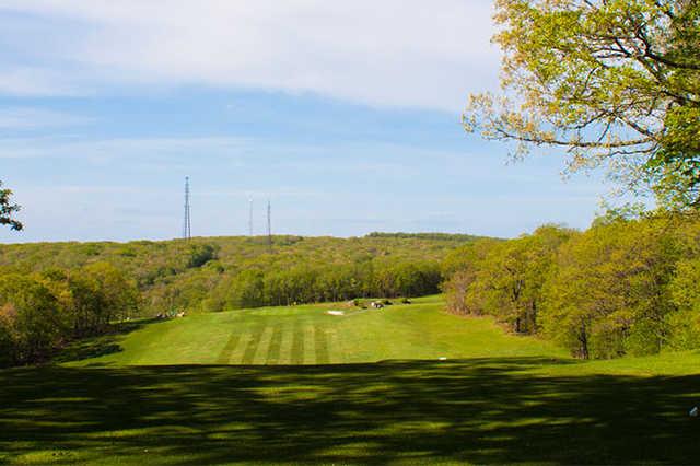 Mount Summit Golf Course - photo 4
