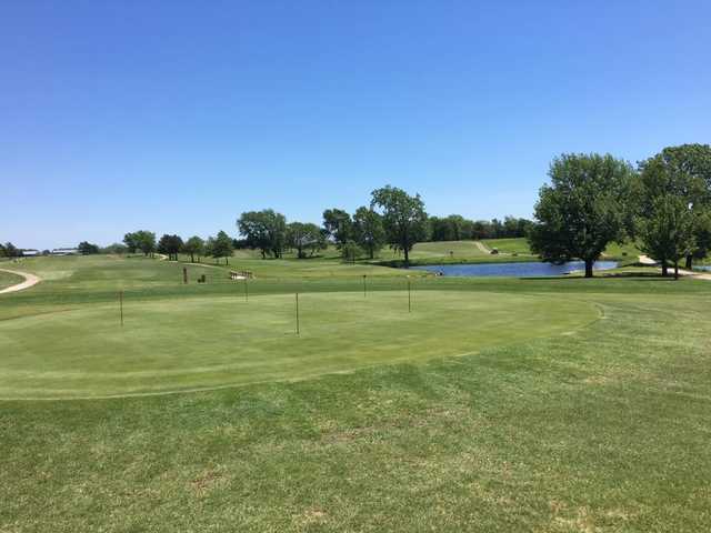 Prairie Ridge Golf Course - photo 2