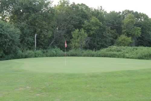 Deer Haven Golf Course - photo 3