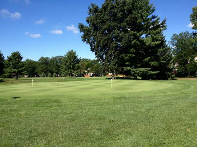 Lake O' The Hills Golf Course - 9 Holes