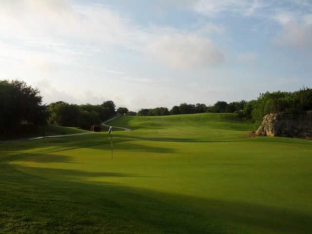 Olympia Hills Golf Club - photo 2