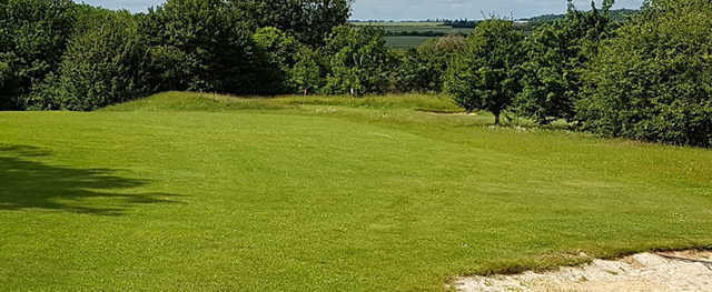 Princes Park Stadium Golf Course - photo 2