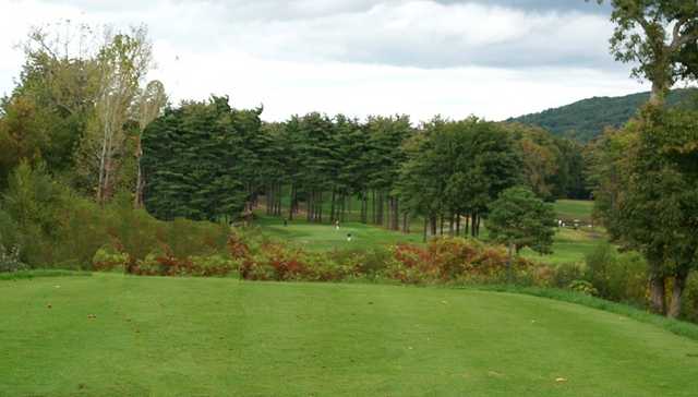 Hawk's Landing Country Club - photo 3