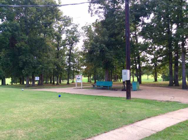 Okolona Country Club - photo 2