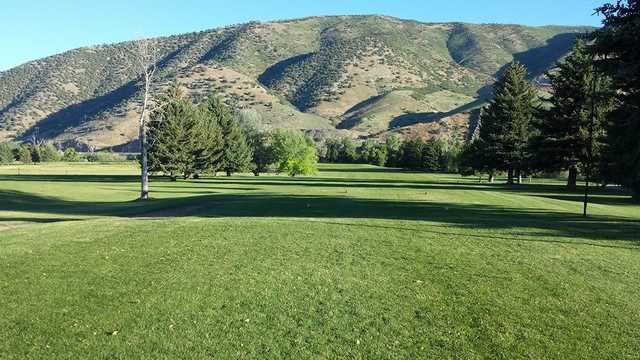 Round Valley Golf Course - photo 3