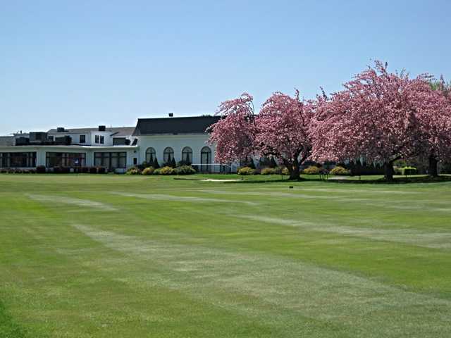 Twin Brooks Country Club - photo 2