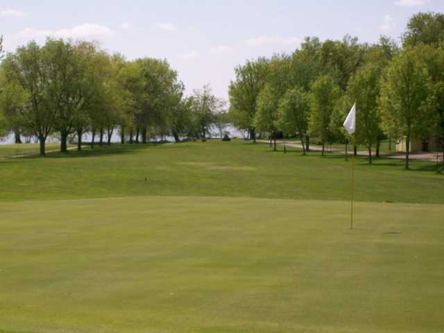 Twin Lakes Golf Course - photo 2