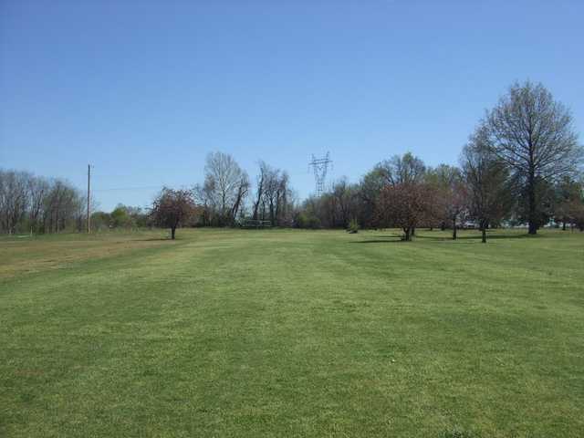 Hilltop Golf Course - photo 2