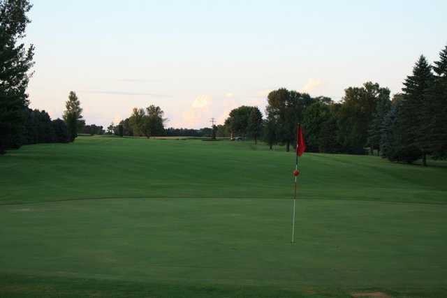 South Winn Golf & Country Club - photo 3