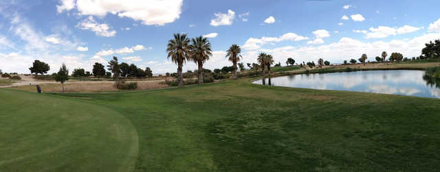 Muroc Lake Golf Course - photo 2