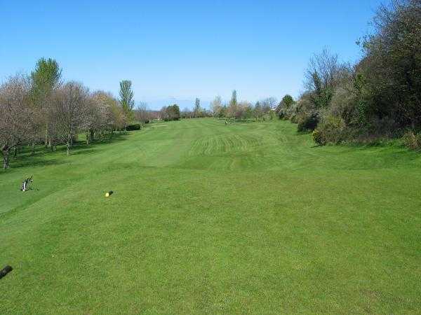 St. Melyd Golf Club - photo 3