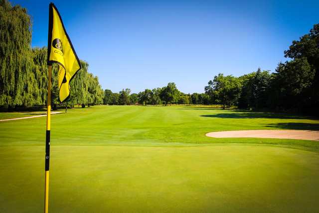 South Hills Golf and Country Club - photo 3