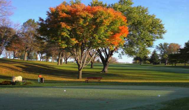 Dubuque Golf & Country Club - photo 2