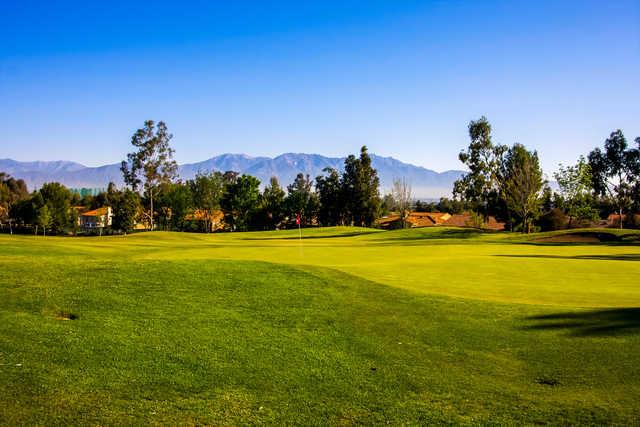 Los Serranos Country Club - photo 3