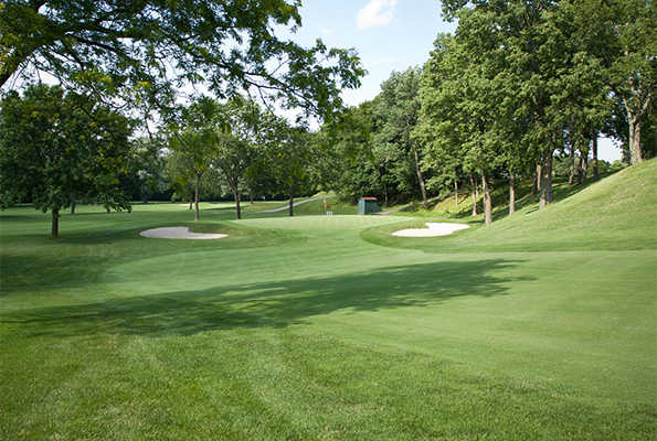 Moundbuilders Country Club - photo 2