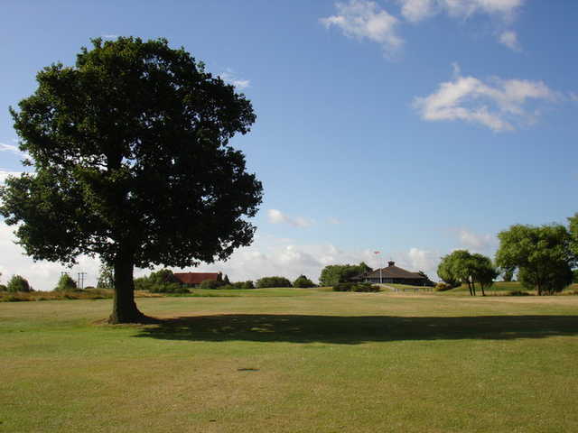Garon Park Golf Complex - photo 2