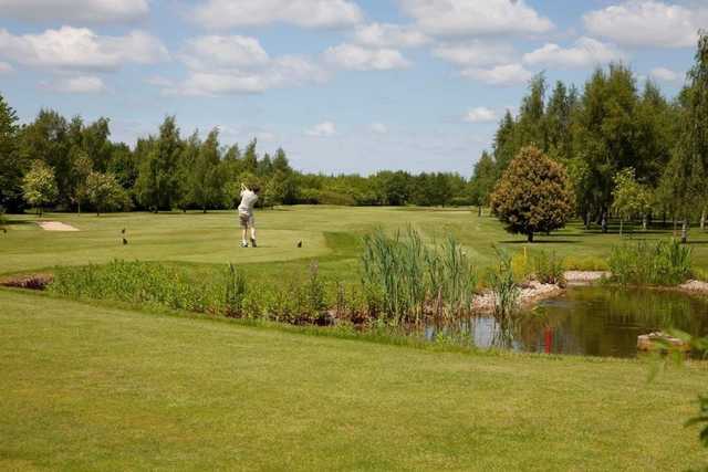 Boston West Golf Club - photo 2