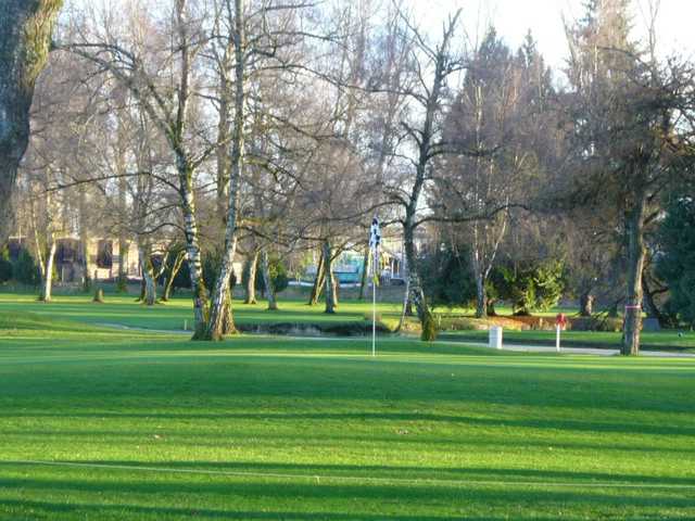 Greenacres Golf Course - photo 4