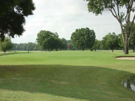 Starcke Park Golf Course - photo 3