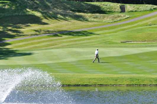Country Club of Farmington - photo 3