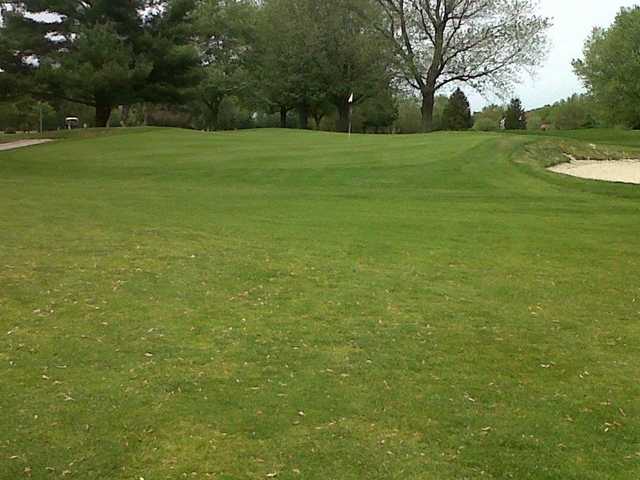 Latona Country Club - photo 3