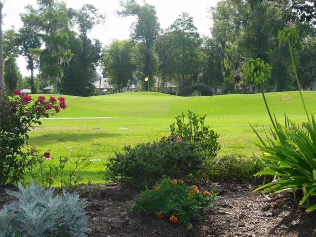 Ellendale Country Club - photo 3