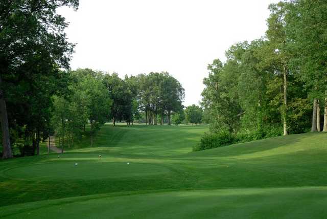 Hickory Hills Golf Club - photo 2