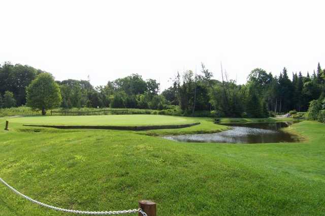 Six Foot Bay Resort & Golf Club - photo 5