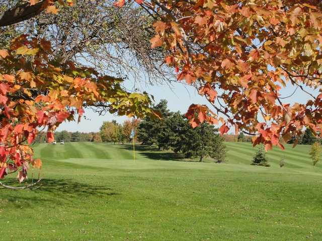 Holland Hills Country Club - photo 2