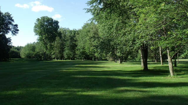 Chisholm Hills Golf Club - photo 2