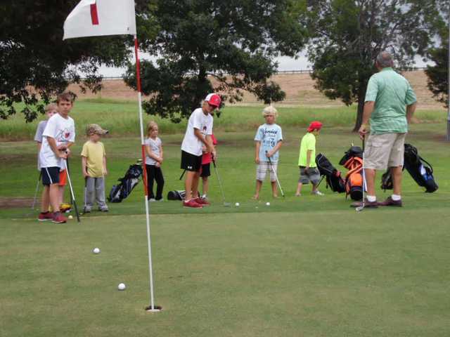 Hartline's Golf Center - photo 2