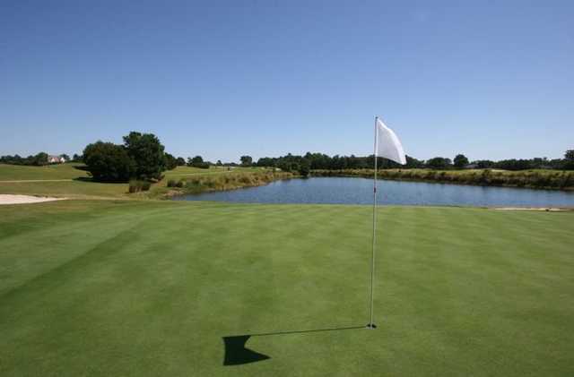 The Carolina Club - photo 4