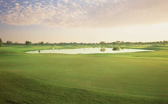 Lake Park 18 Golf Club - photo 2