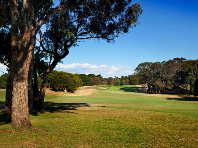 Curlewis Golf Club - photo 1