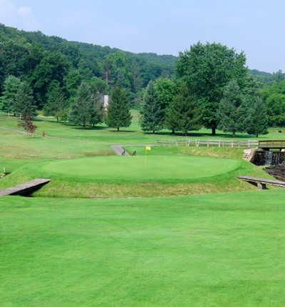 Galen Hall Golf Club - photo 4