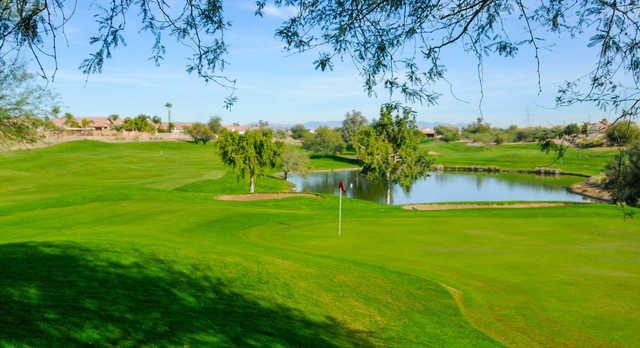Coyote Lakes Golf Club - photo 2