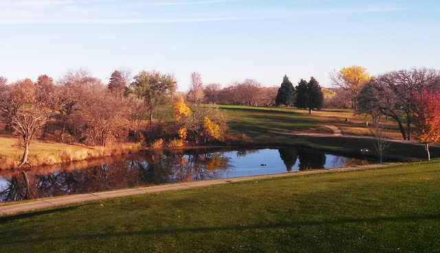 Fairbury Country Club - photo 2