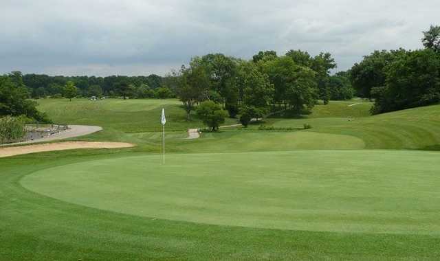 Friendly Meadows Golf Course - photo 1
