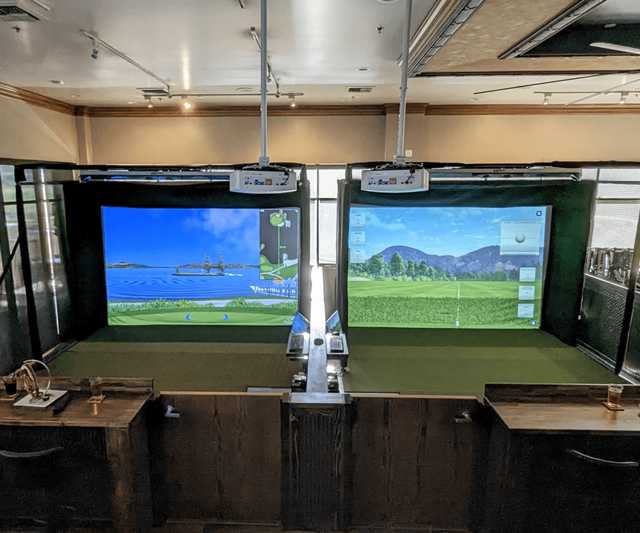 Sim Lounge at Eagle Glen - photo 4