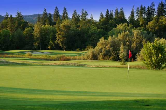 Eagle Point Golf Course - photo 1