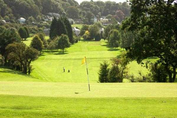 St. Melyd Golf Club - photo 4
