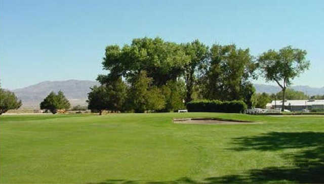 Walker Lake Golf Course - photo 3