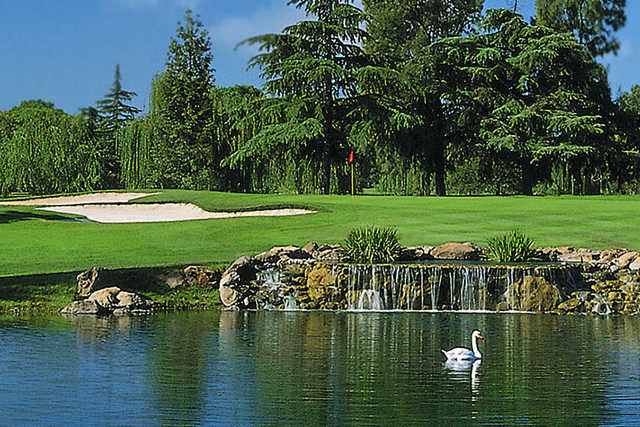 Valley Hi Country Club - photo 3